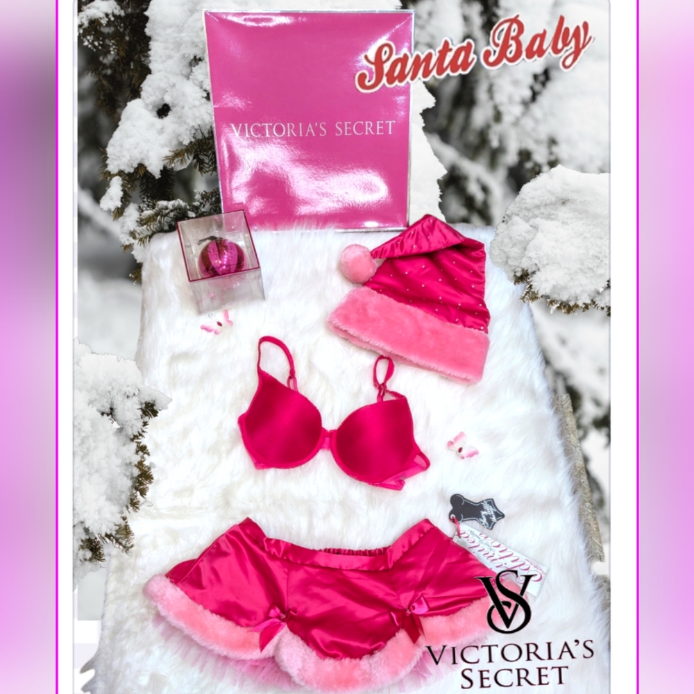 2005 Victoria Secret Santa baby set